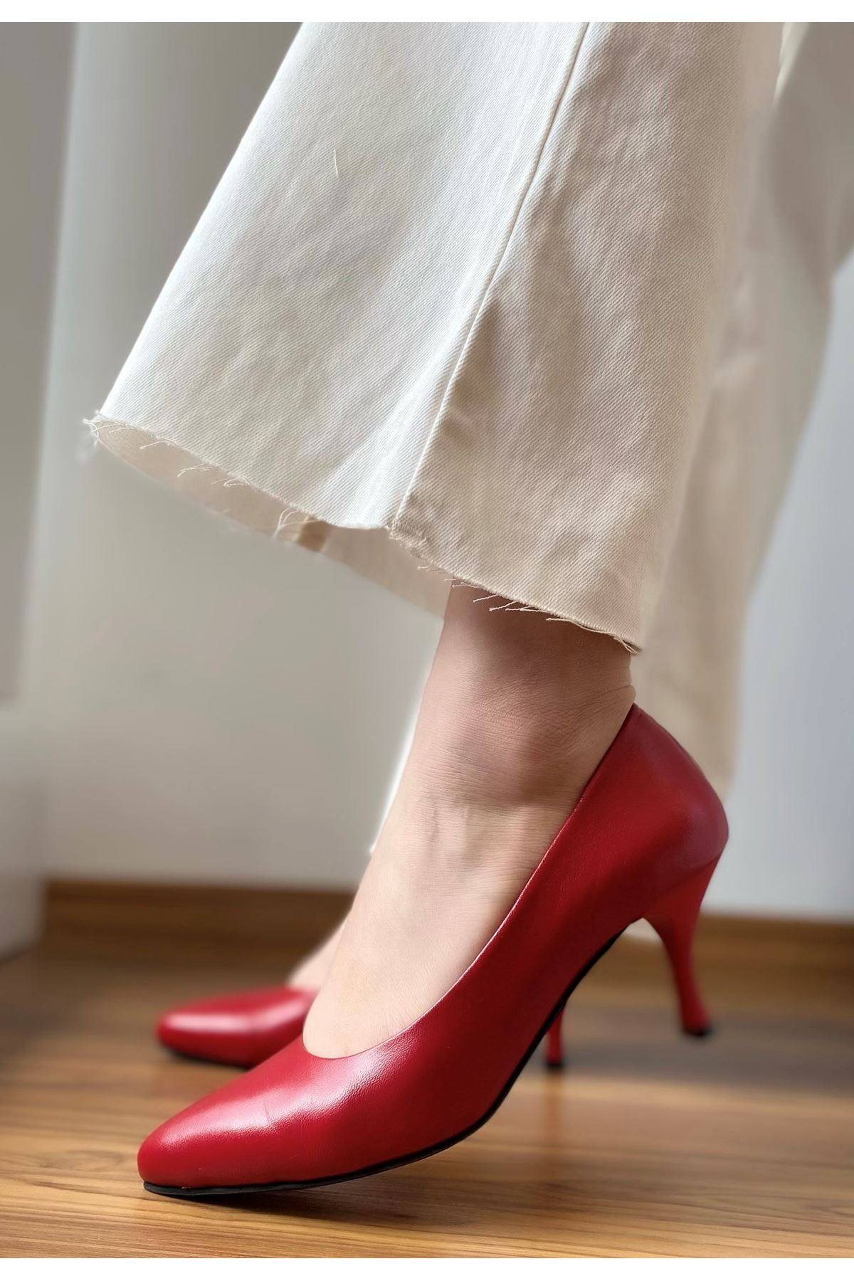 Gerçek Deri Kadın Topuklu Ayakkabı Kırmızı Cool 