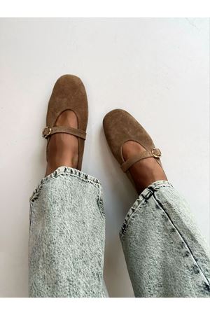 Gerçek Deri Süet Kadın Babet Vizon  Tokalı Bella