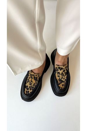 Gerçek Deri Siyah Leopar Desenli Kadın Loafer  Zain