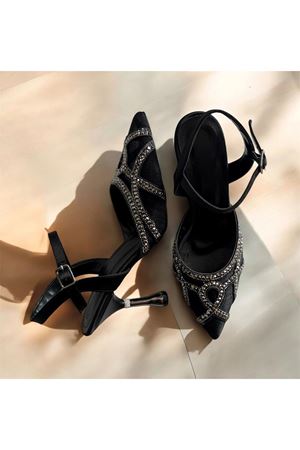  Kadın Taşlı Topuklu  Ayakkabı Siyah Venüs 