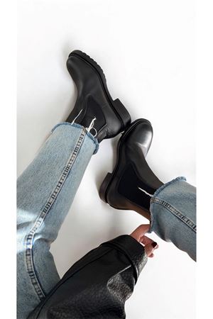 Gerçek Deri  Arkadan Fermuarlı Kadın Bot Siyah  Casual 