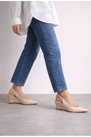  Kadın Dolgu Topuklu  Ayakkabı Ekru Elegance 