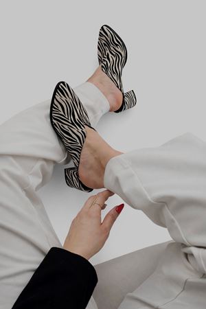 Gerçek Deri  Desenli Topuklu Kadın Terlik Zena